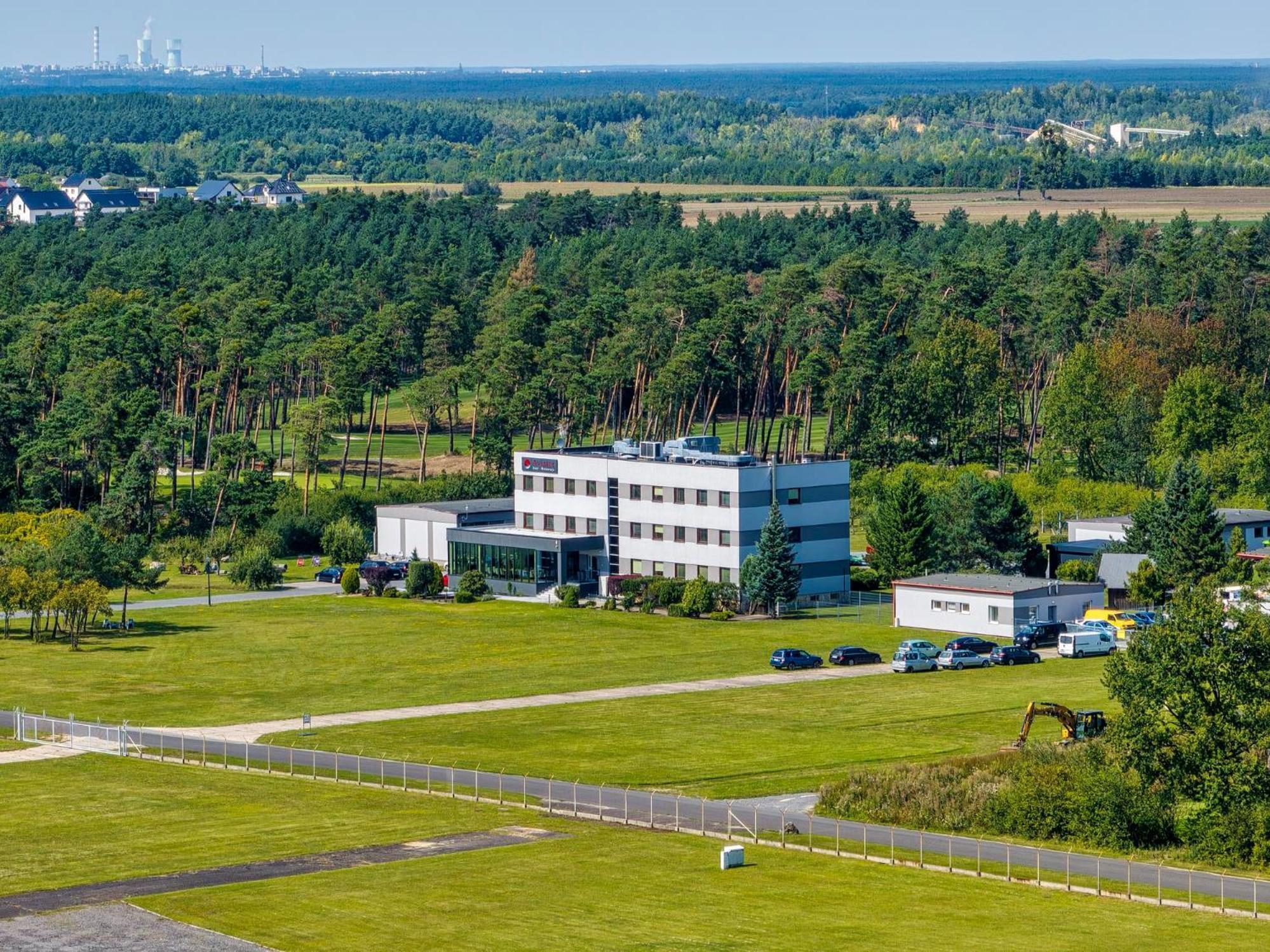 Hotel Aviator Kamien Slaski Exterior foto